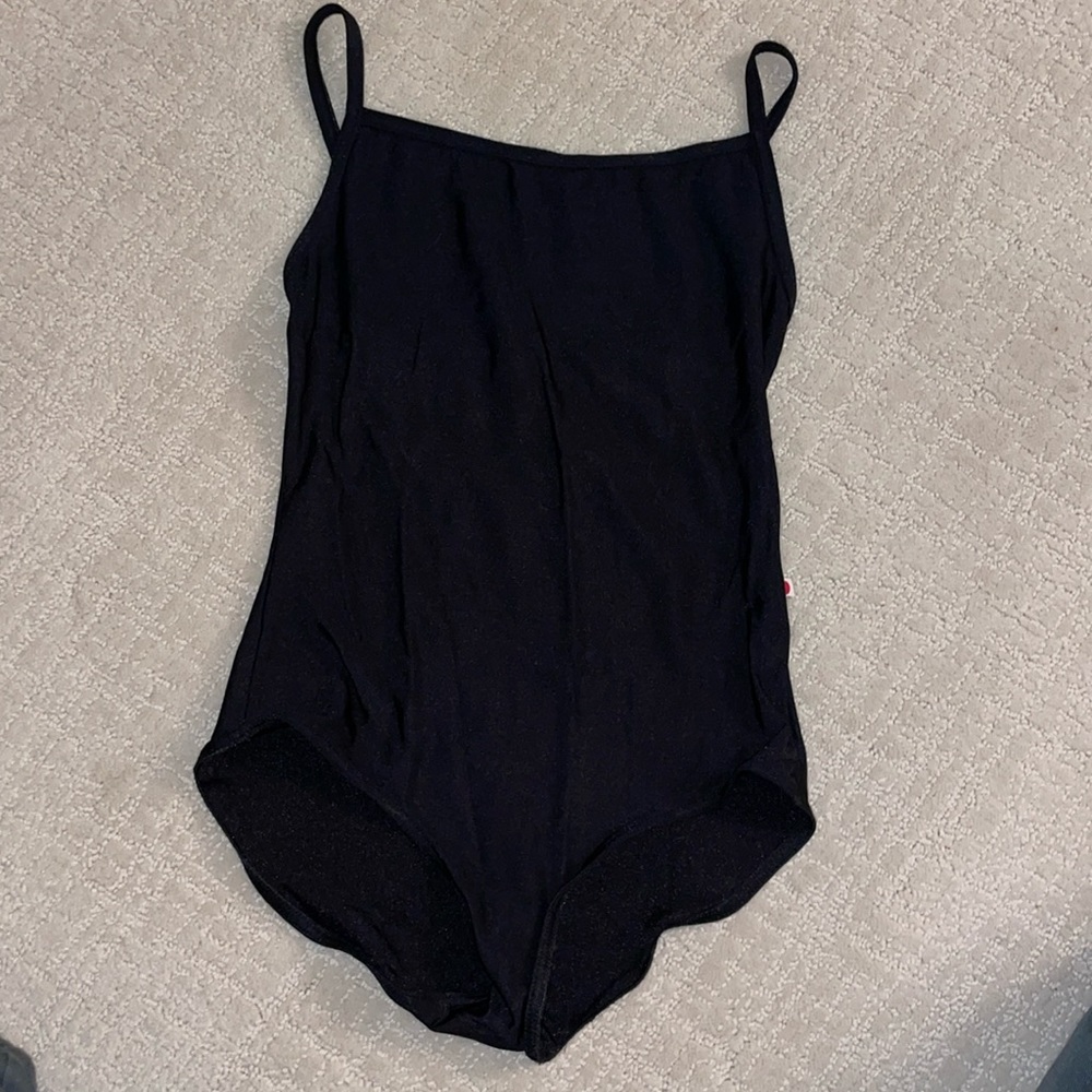 Black Small Yumiko